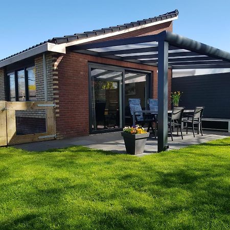 Luxe Vakantiebungalow Met Omheinde Tuin Voor Hond En Kinderen Dirkshorn Экстерьер фото