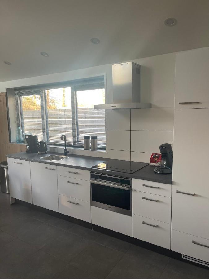 Luxe Vakantiebungalow Met Omheinde Tuin Voor Hond En Kinderen Dirkshorn Экстерьер фото