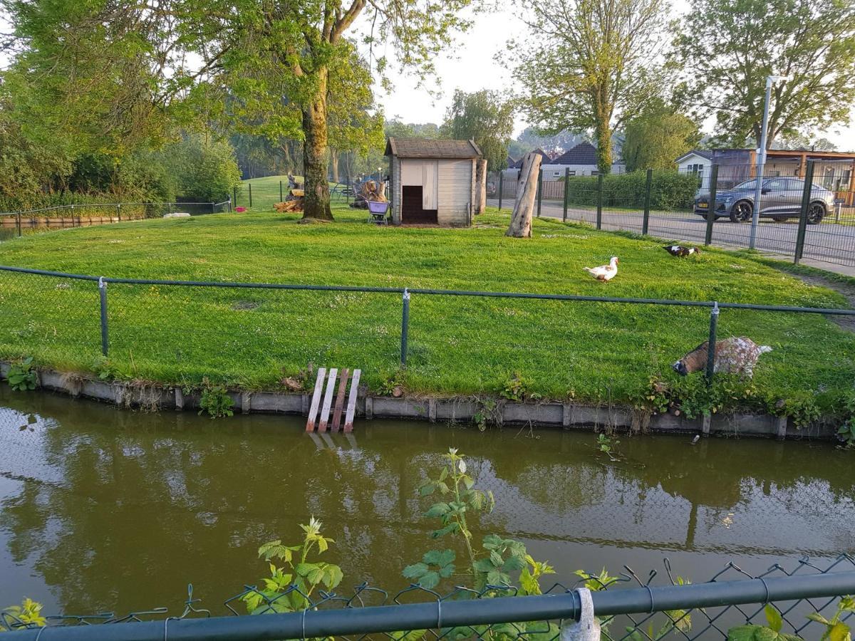 Luxe Vakantiebungalow Met Omheinde Tuin Voor Hond En Kinderen Dirkshorn Экстерьер фото